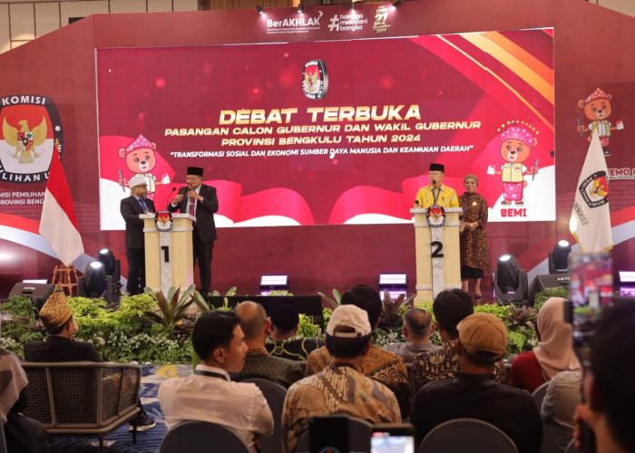 Debat Perdana Cagub dan Cawagub Bengkulu, Paparkan Program Kerja Hingga Adu Keberhasilan Selama Menjabat