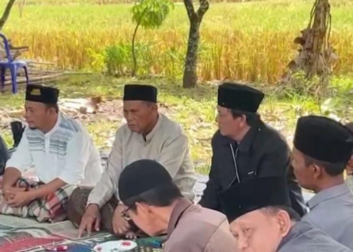 Syukuran Panen Melimpah, Masyarakat Adat Suku Lembak Dusun Besar Gelar Kenduri Apam Koneng