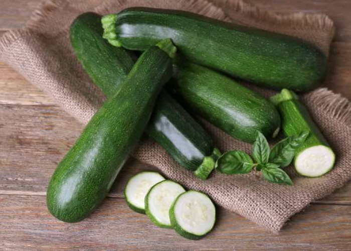 Zucchini: Buah Hijau yang Bermanfaat untuk Kesehatan Tubuh