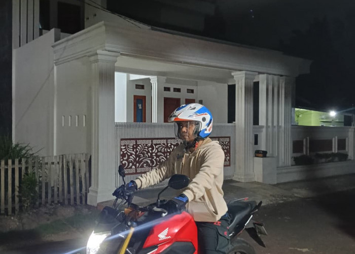 Astra Motor Bagikan Tips #Cari_Aman Berkendara Motor di Malam Hari
