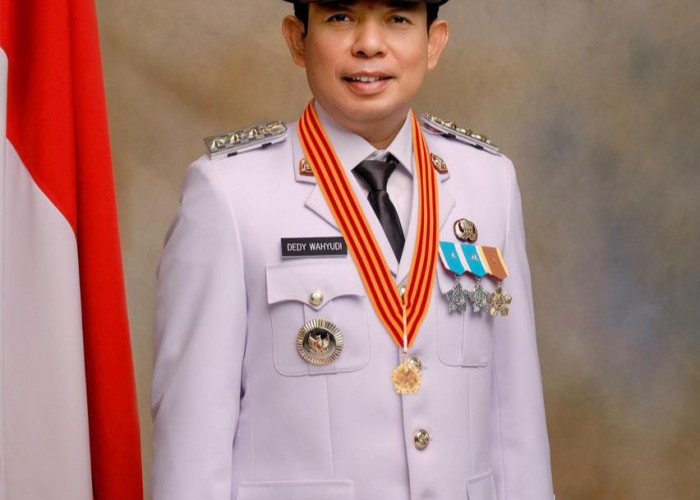 Wali Kota Bengkulu Ikuti Pendidikan Khusus di NUS Singapura dan Lemhanas