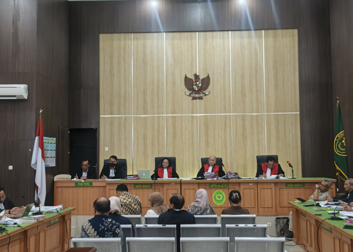 Puluhan Transaksi Rekening Pribadi Terungkap, Sidang Korupsi Tambang Rp1,8 Triliun Makin Panas