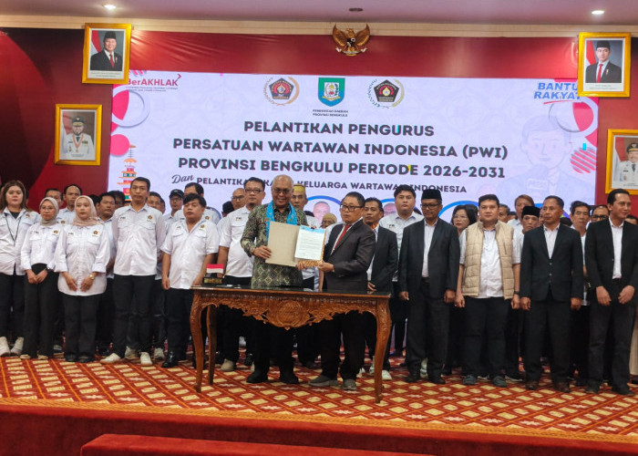Marsal Abadi dan Pengurus PWI Prov Bengkulu Periode 2026-2031 Dilantik 