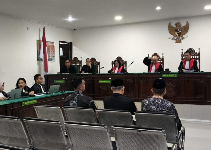 Pledoi Rohidin Cs, Bantah Rugikan Negara dan Sebut Penangkapannya Bermuatan Politik