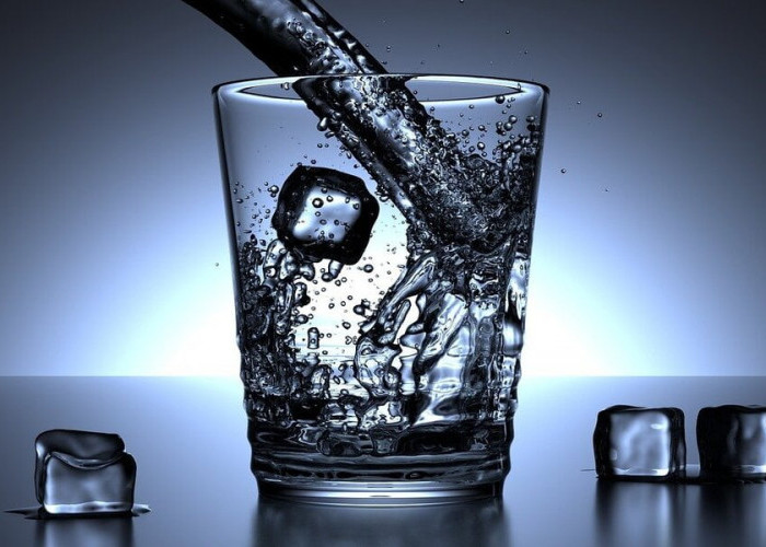  Sering Minum Air Dingin Bisa Membuat Gemuk? Ini Penjelasanya