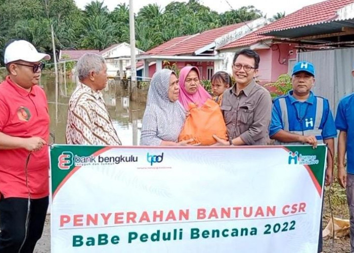 Bank Bengkulu Salurkan CSR Pada Korban Banjir 