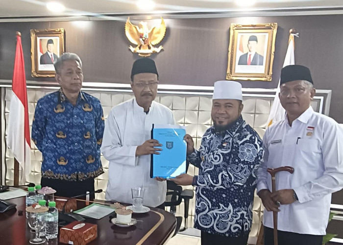 Usai Ditemui Gubernur Bengkulu, Kemensos RI Beri Bantuan Rp 200 M untuk Sekolah Rakyat 