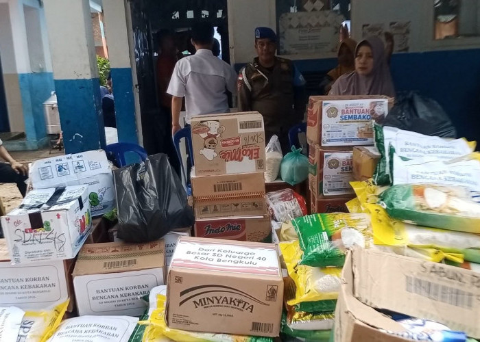 Dinas Pendidikan Kota Bengkulu Turun Tangan Bantu Korban Kebakaran, Perlengkapan Sekolah Ikut Disalurkan