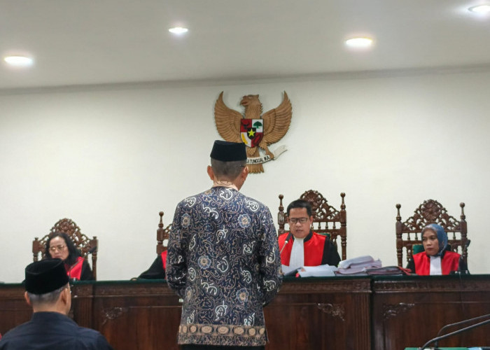 Kasus Rohidin Mersyah, Eks Sekda Divonis 7 Tahun, Ajudan 5 Tahun