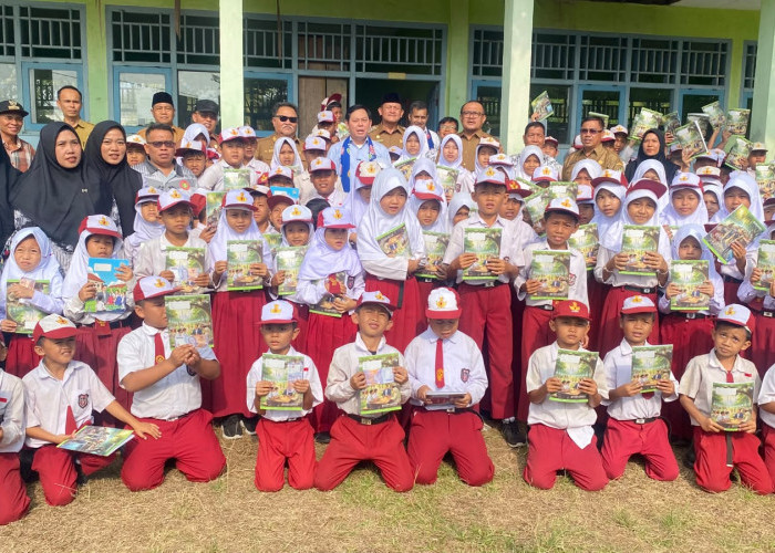  Ketua DPD RI Bawa Kabar Gembira! SDN 35 Bengkulu Selatan Dapat Bantuan Renovasi
