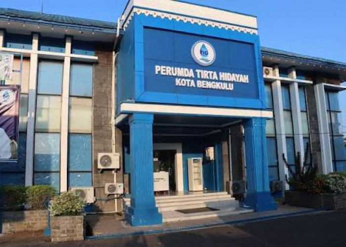 Perumda Tirta Hidayah Salurkan Air Tangki untuk Warga Terdampak Gangguan IPA Nelas