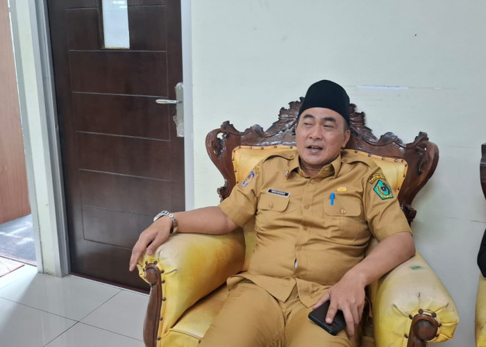 Sekda Rejang Lebong Iwan Badar Tegaskan Tak Ikut Diboyong KPK, Pimpin Rapat OPD