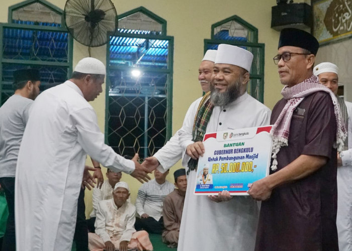 Gubernur Helmi Hasan Umumkan Rp55,9 Miliar untuk Safari Subuh di Bengkulu Selatan