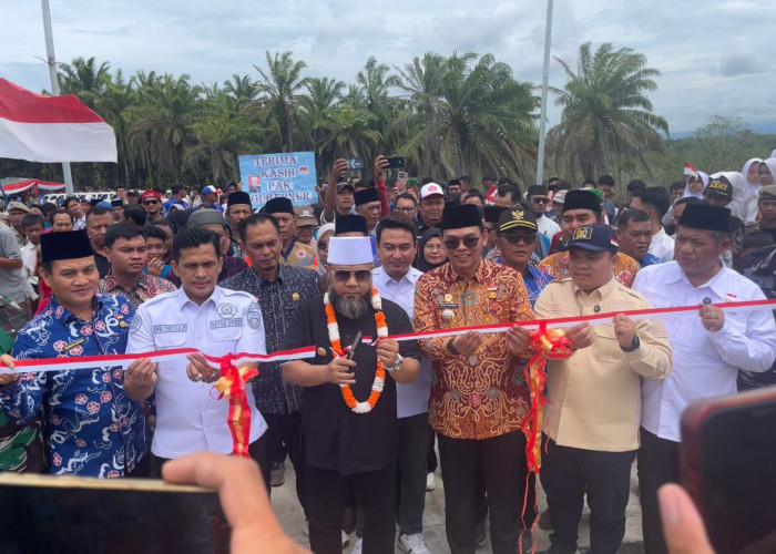 Tak Lagi Memutar 1 Jam, Warga Pasar Seluma Kini Punya Jembatan Matan Baru