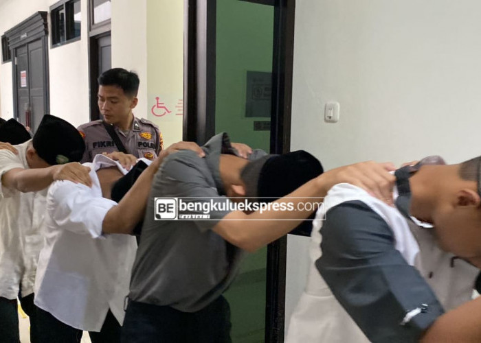 11 Orang Terdakwa 'Begal' di Bengkulu Dituntut 1 Tahun Penjara
