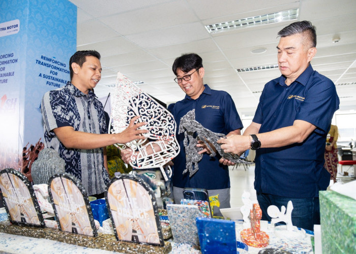 Ubah Sampah Jadi Karya, Astra Motor dan KarFa Hadirkan Peluang untuk Difabel