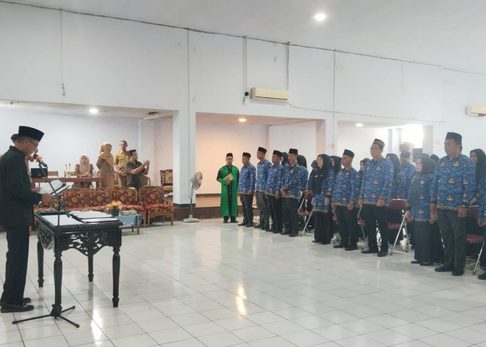 Perkuat Manajemen Pendidikan, 32 Kepala Sekolah di Mukomuko Resmi Dilantik