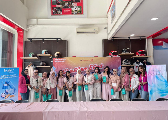 Astra Motor Padang Jati Ajak Kaum Perempuan Tampil Cantik dan Percaya Diri Lewat Beauty Class Bersama Wardah
