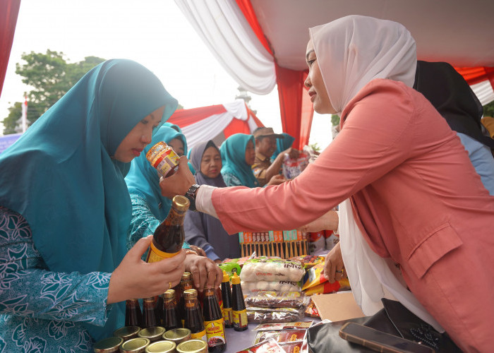 HKG PKK ke-53, TP PKK Bengkulu Tunjukkan Kepedulian Lewat Pasar Murah dan Layanan Kesehatan