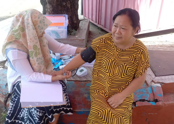 Dinkes Kota Bengkulu Buka Pos Kesehatan Gratis di Lokasi Terdampak Banjir