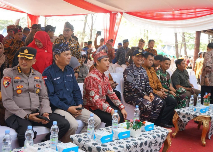 Tanpa Dana APBD, Festival Pantai Panjang Dinilai Jadi Contoh Kolaborasi yang Sukses