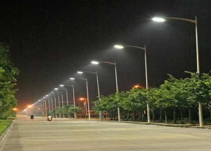 Pemkot Bengkulu Gelontorkan Dana Untuk Lampu Jalan di 2025