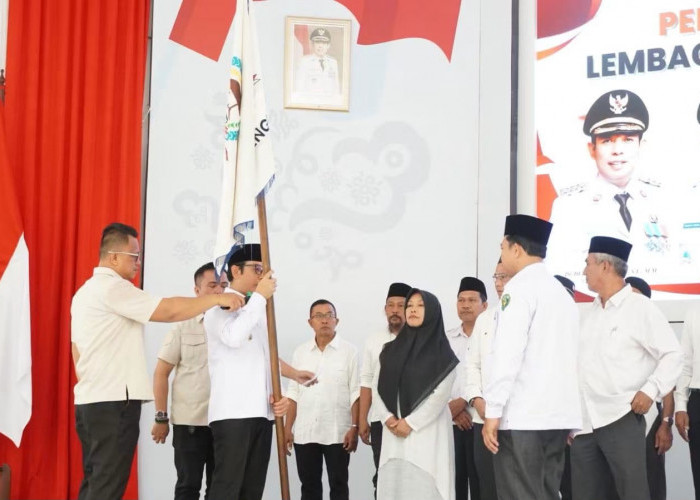Dedy Wahyudi Kukuhkan Pengurus Forum Komunikasi LPM Kota Bengkulu Periode 2026-2031