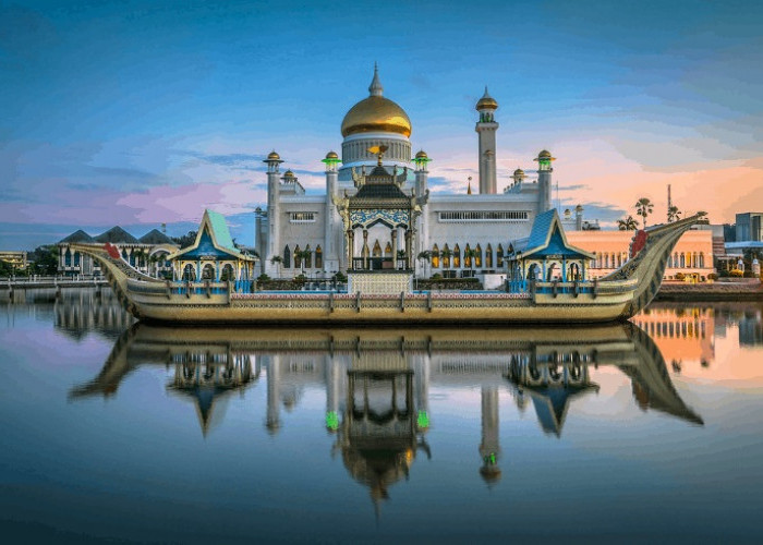 Bermegah-megahan Membangun Masjid Termasuk Tanda Kiamat, Simak Penjelasannya