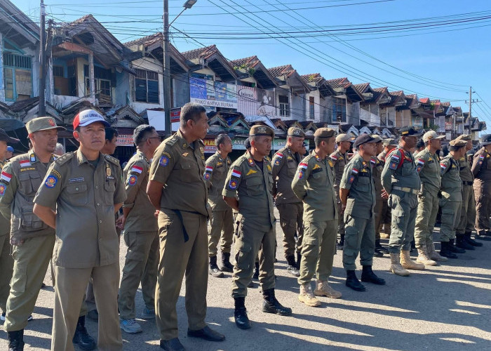 Pedagang DMJ Masih Membandel, Satpol PP Kota Bengkulu Gelar Apel Penertiban di Pasar Minggu