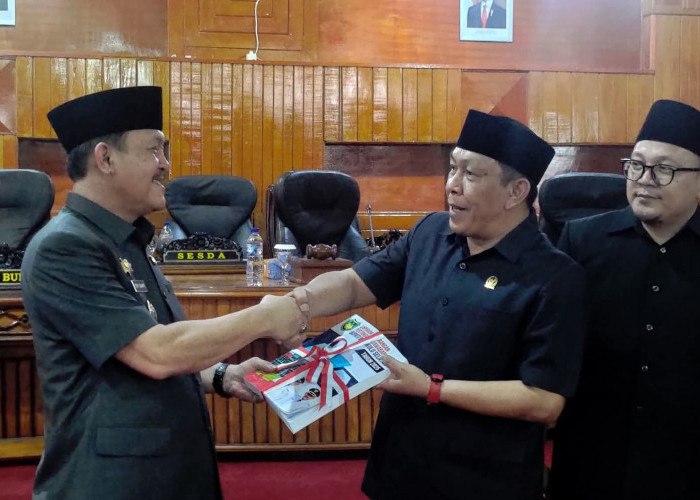 Wabup Bengkulu Selatan Sampaikan LKPj 2025 di Paripurna DPRD