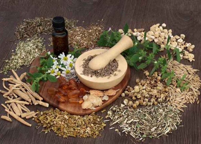 Tips Cara Mengonsumsi Obat Herbal dengan Aman