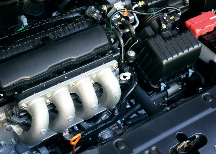 Simak Cara Membersihkan Kerak Karbon Mesin Sendiri di Rumah supaya Mobil Hemat BBM saat Mudik