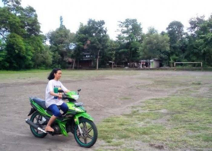 Nggak Bisa Bersepeda Tapi Ingin Bisa Mengendarai Motor, Begini Cara Belajarnya!!!