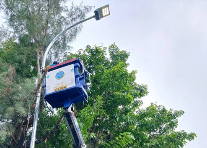 993 Titik Lampu Jalan Dipasang dan Diperbaiki di Kota Bengkulu, 446 Berdaya 30 Watt