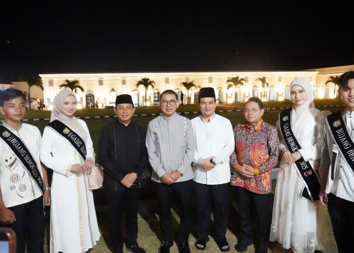 Menteri Kebudayaan Fadli Zon Tinjau Benteng Marlborough, Dorong Penguatan Narasi Sejarah dan Kuliner Bengkulu