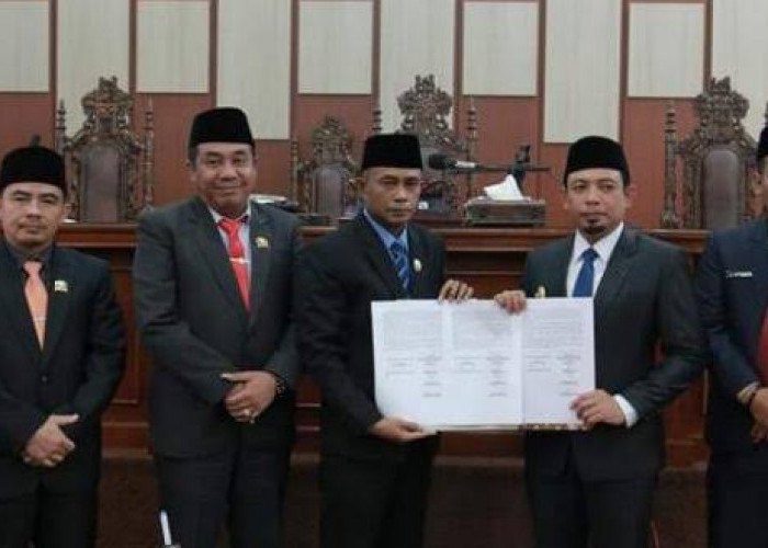 Paripurna DPRD Kota Bengkulu, Wakil Walikota Sampaikan LKPJ Tahun 2022