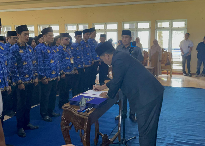 Sempat Tertunda di BKN, Bupati Lebong Azhari Akhirnya Mutasi 78 Pejabat Eselon III dan IV