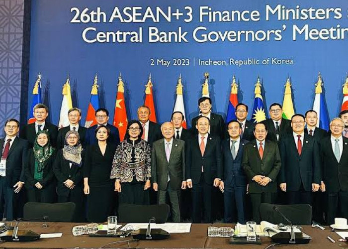 Dedolarisasi: ASEAN+3 Sepakati Kerjasama Keuangan Regional, Tinggalkan Dollar AS Transaksi dengan Uang Lokal