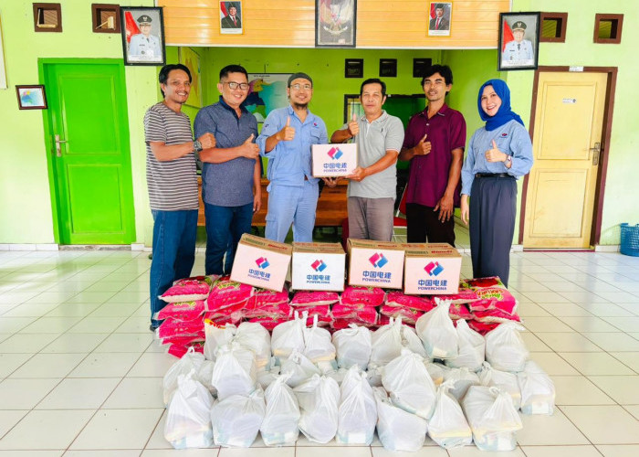 Bantu Masyarakat, PT TLB Salurkan Ratusan Paket Sembako di Babatan, Air Kemuning dan Padang Ulak Tanjung