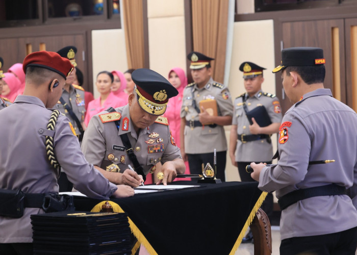 Kapolri Lantik Brigjen Pol Mardiyono sebagai Kapolda Bengkulu