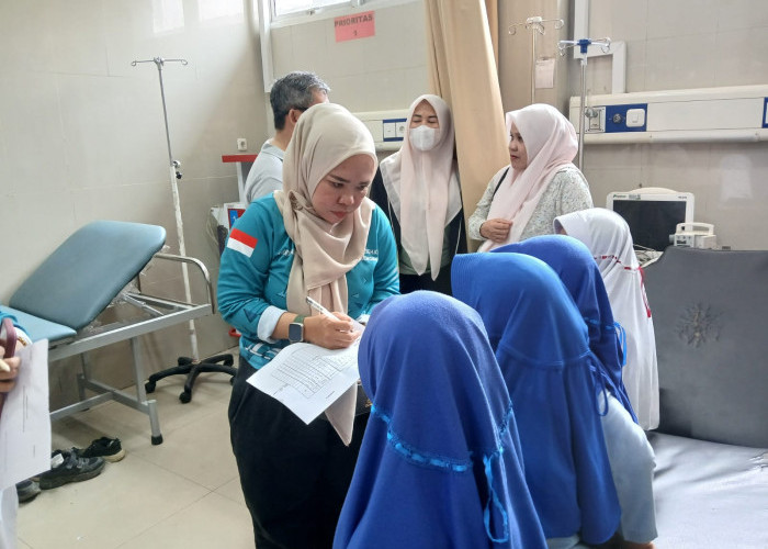 Sempol Diduga Busuk, Tujuh Siswa SD 59 Kota Bengkulu Dilarikan ke Rumah Sakit Usai Santap MBG