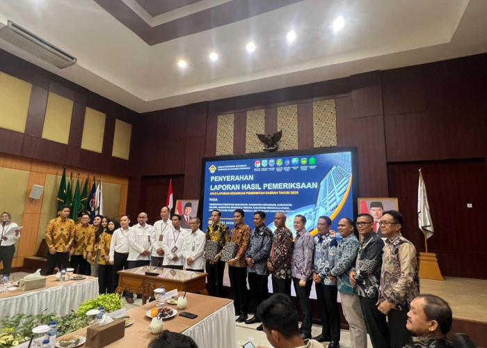 Buktikan Kinerja Lewat Prestasi Tertinggi BPK, Bupati Kaur Apresiasi Sinergi Solid Seluruh OPD