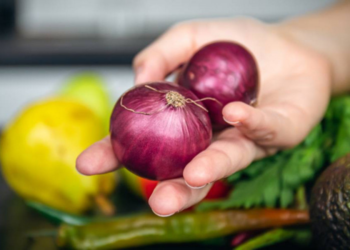 Wajah Bebas Flek dan Jerawat dengan Bawang Merah, Ini Cara Memakainya!