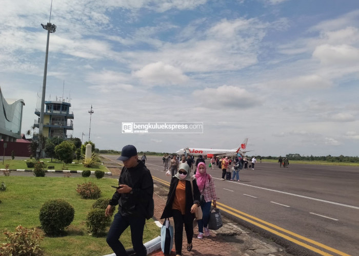 Bandara Fatmawati Soekarno Bengkulu Catat 2 Ribu Penumpang Lakukan Aktivitas PP Sejak Arus Mudik Dimulai