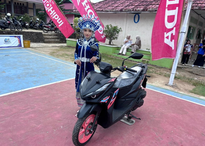 Honda Vario 125 Jadi Magnet di HOLAHOOP SMKN 3 Seluma