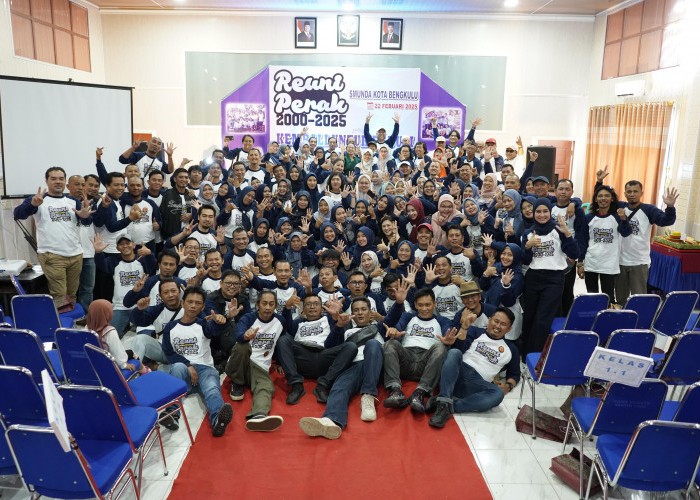 Puncak Reuni Perak Alumni 2000 Bengkulu: Nostalgia Bersama Hingga Berikan Kontribusi untuk Sekolah