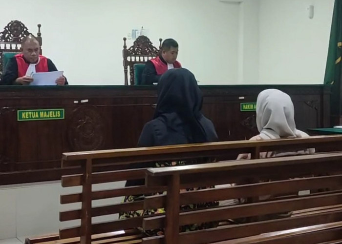 Saksi A De Charge Ungkap Keluarga Mengetahui Pengakuan Latifa Mengambil Uang Perusahaan