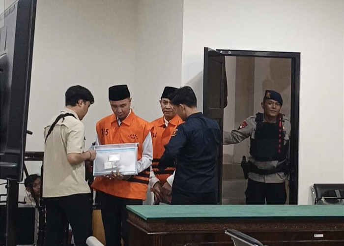Fikri Thobari Didakwa Terima Rp2,5 Miliar, Jaksa Ungkap Modus Fee Proyek