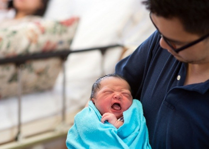 Bagi Pasangan Muda, Ini Dia Tips Merawat Bayi Baru Lahir