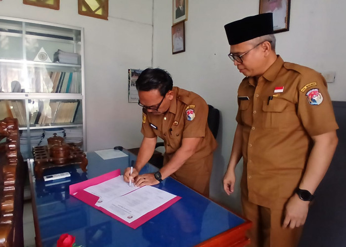 Winarno Rangkap Jabatan, Ditunjuk Jadi Plt Kepala DLH Mukomuko
